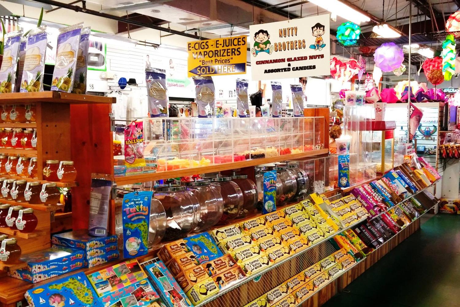 Main Gate Flea Market 4