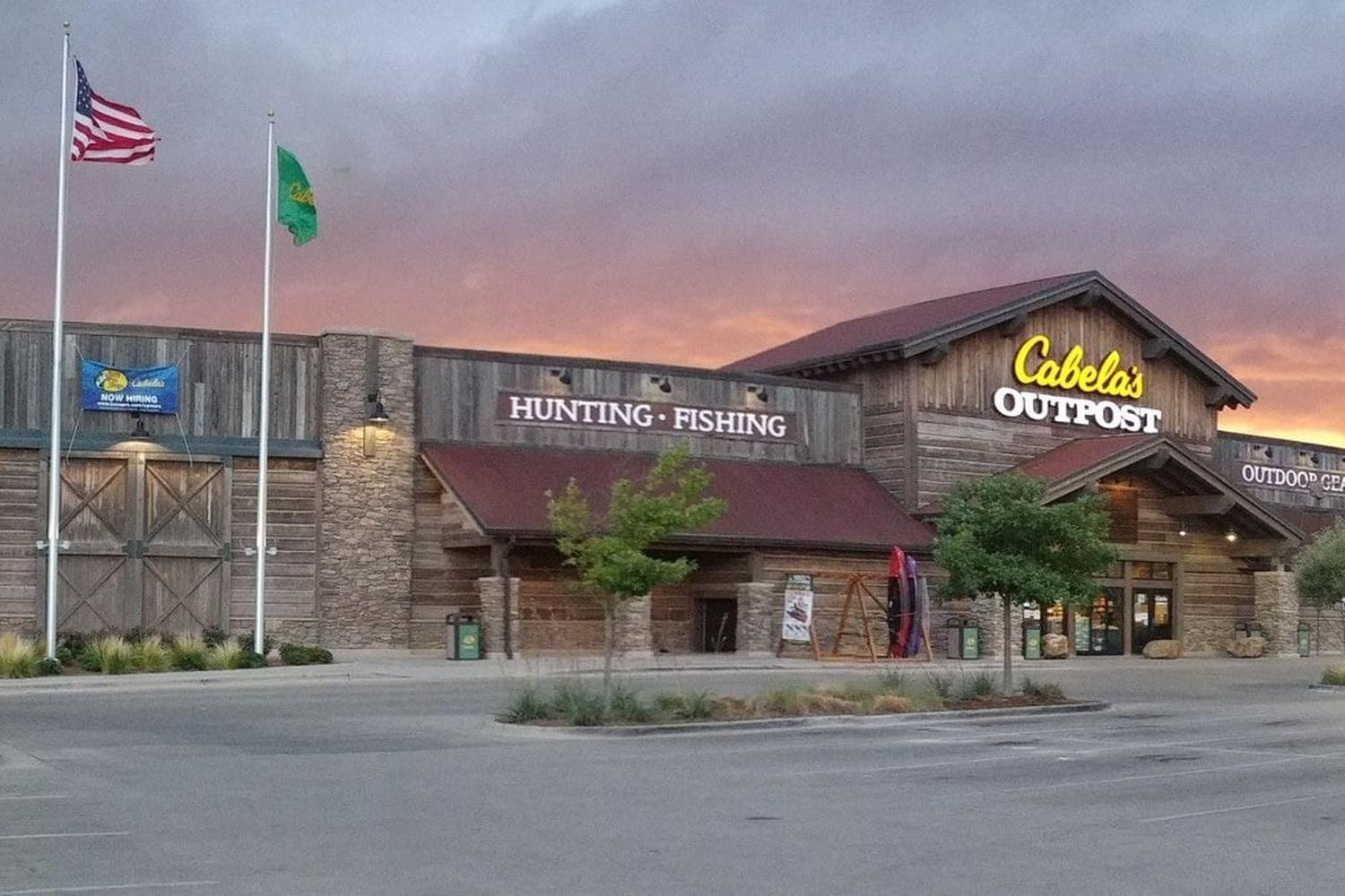 Cabela's 4