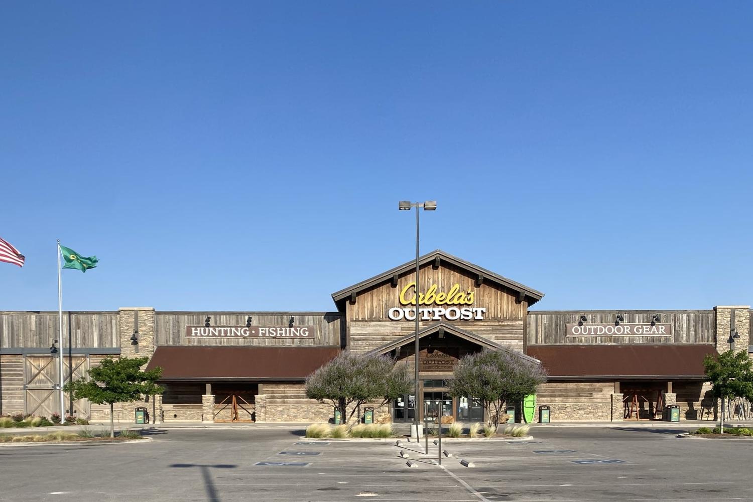 Cabela's 3