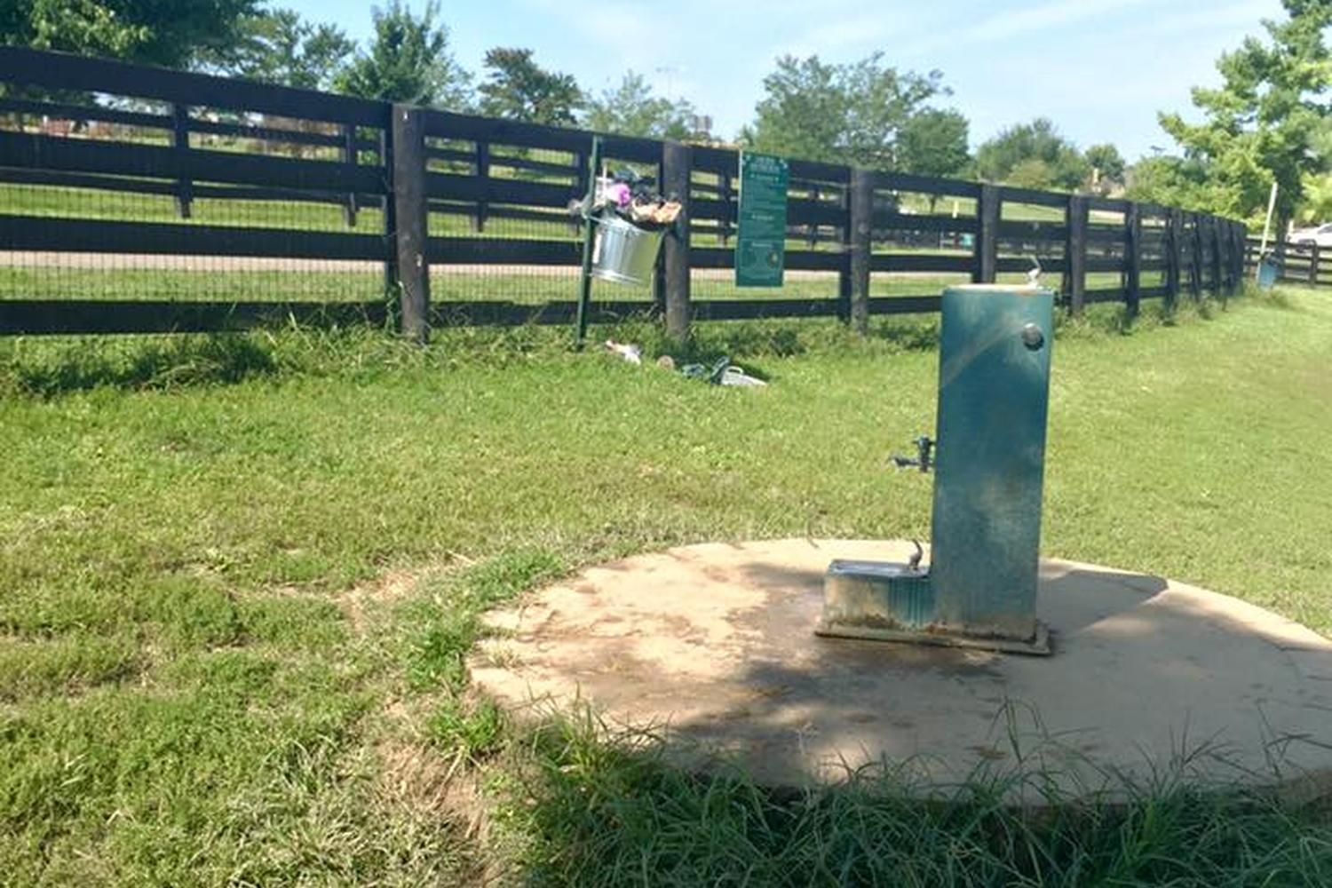 Judy Rains Memorial Dog Park at Lake Reba 0
