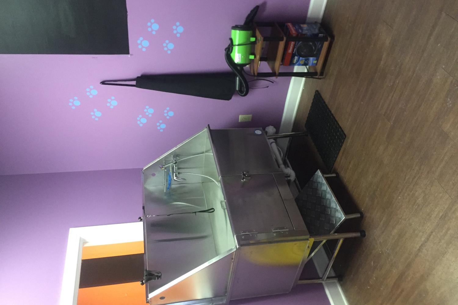 U-Dirty Dog Self Wash Spa 0