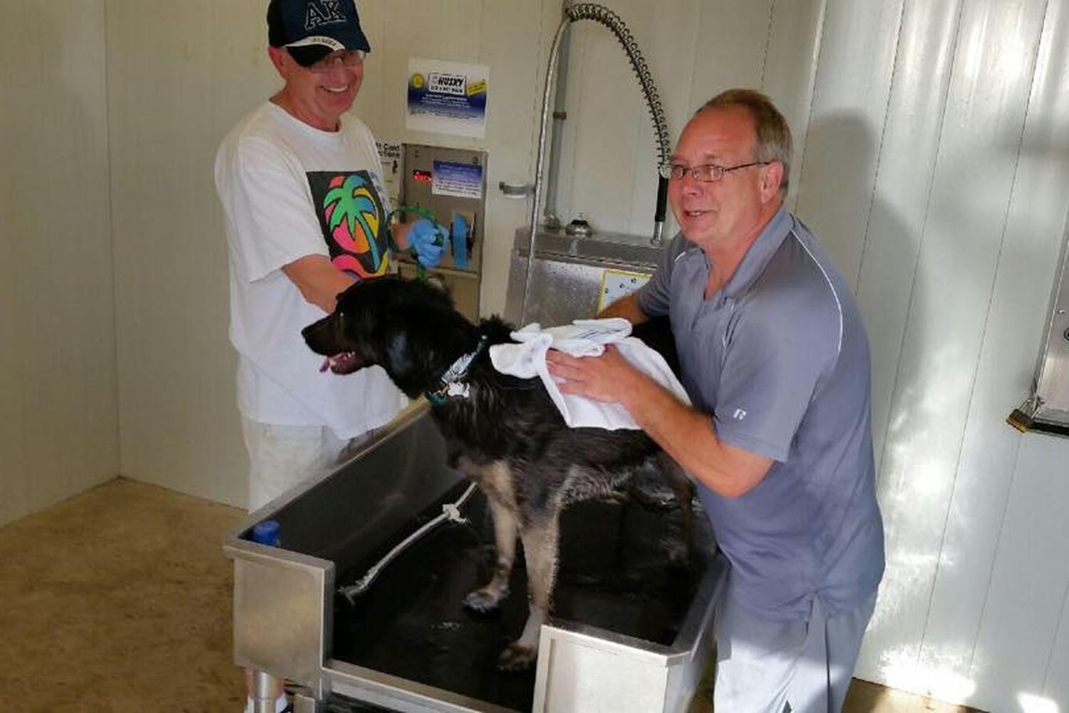 Owatonna Husky Car & Pet Wash 2