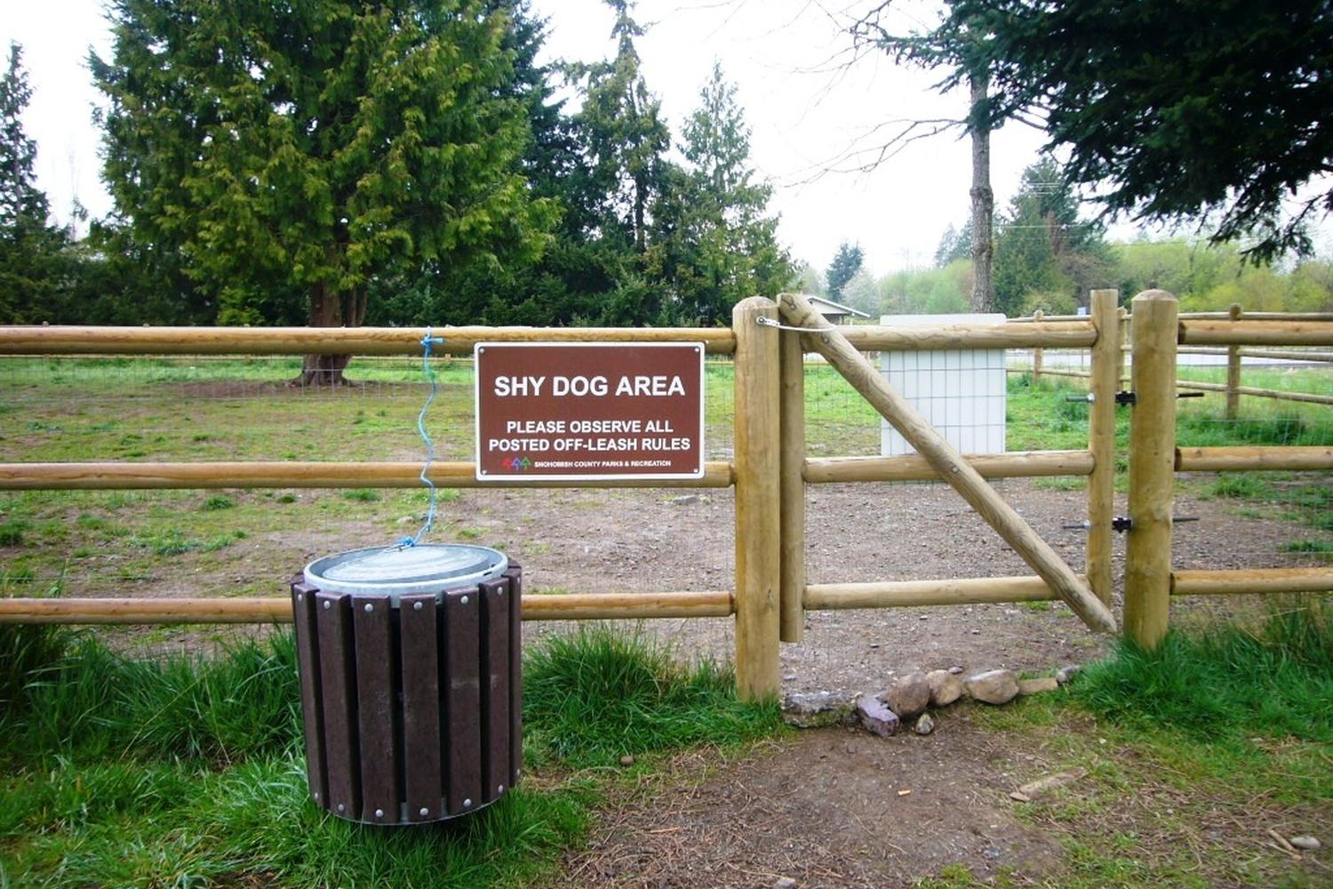 Cavalero Hill Off-Leash Dog Area 7