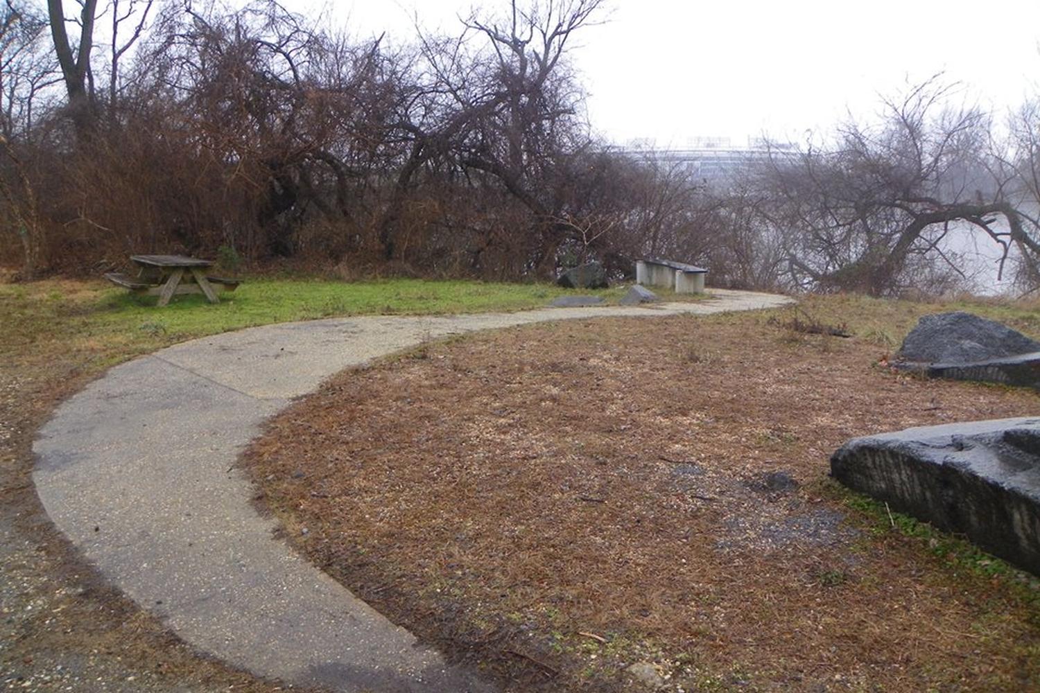 Kingman and Heritage Island 6
