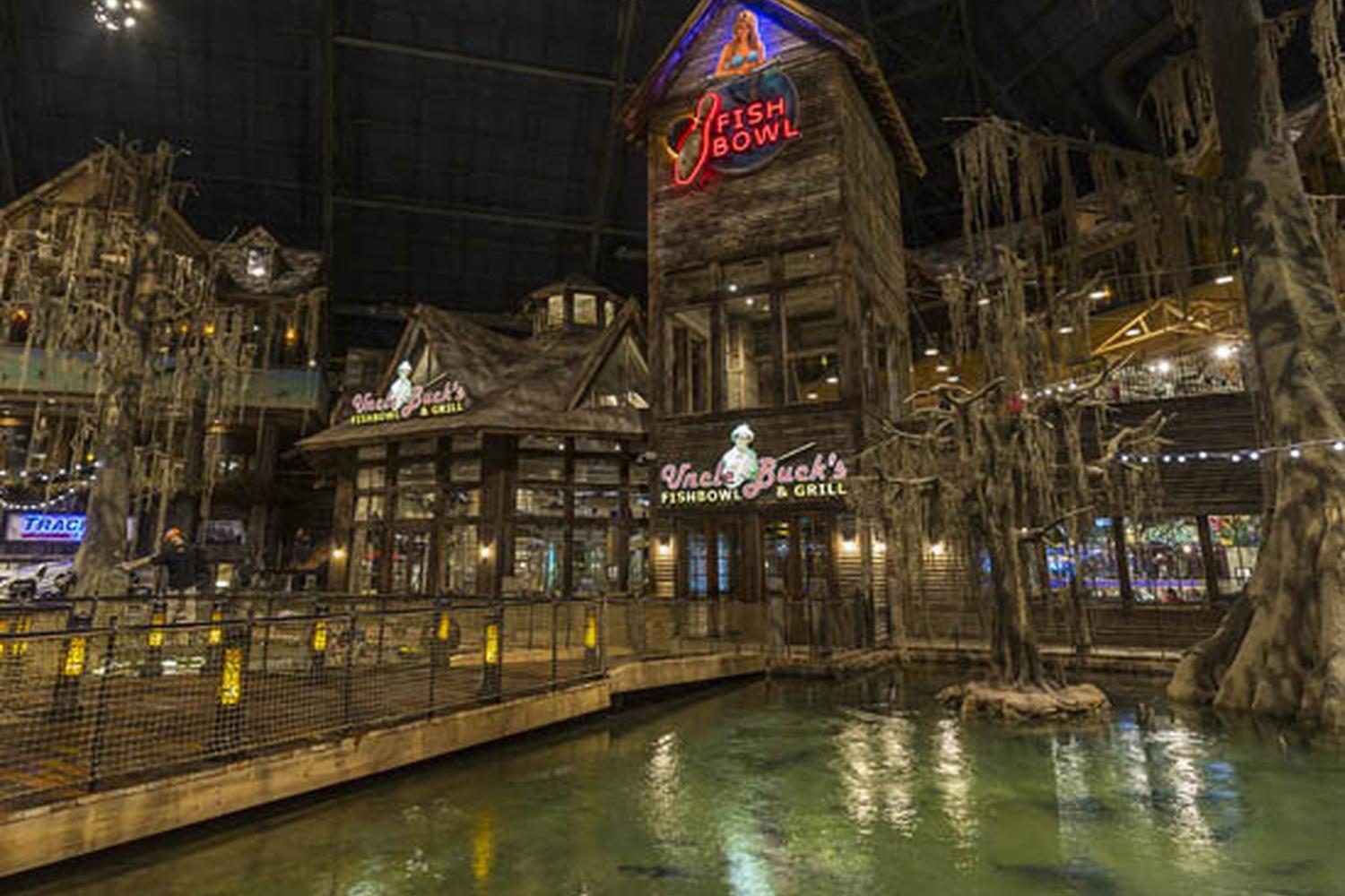 Bass Pro Shops Memphis Pyramid 1