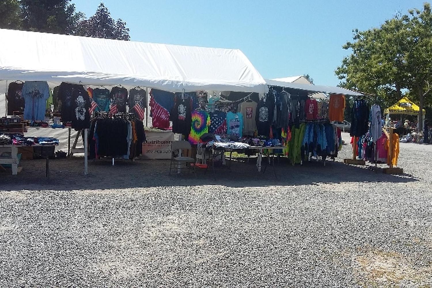 Londonderry Flea Market 0