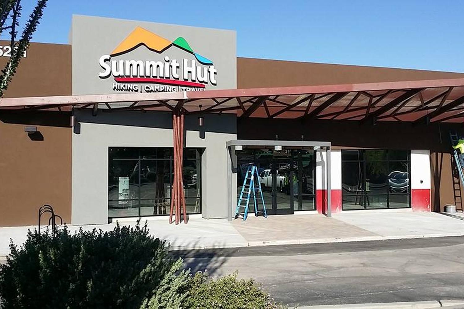 Summit Hut 1