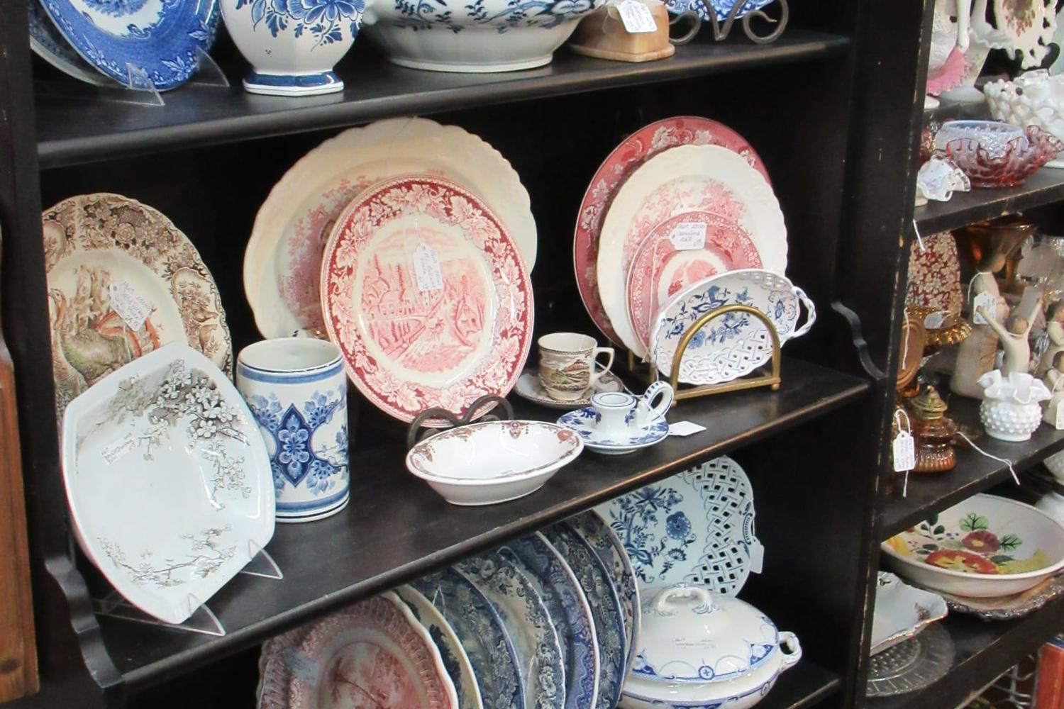 Merchant Square Antique Marketplace 2