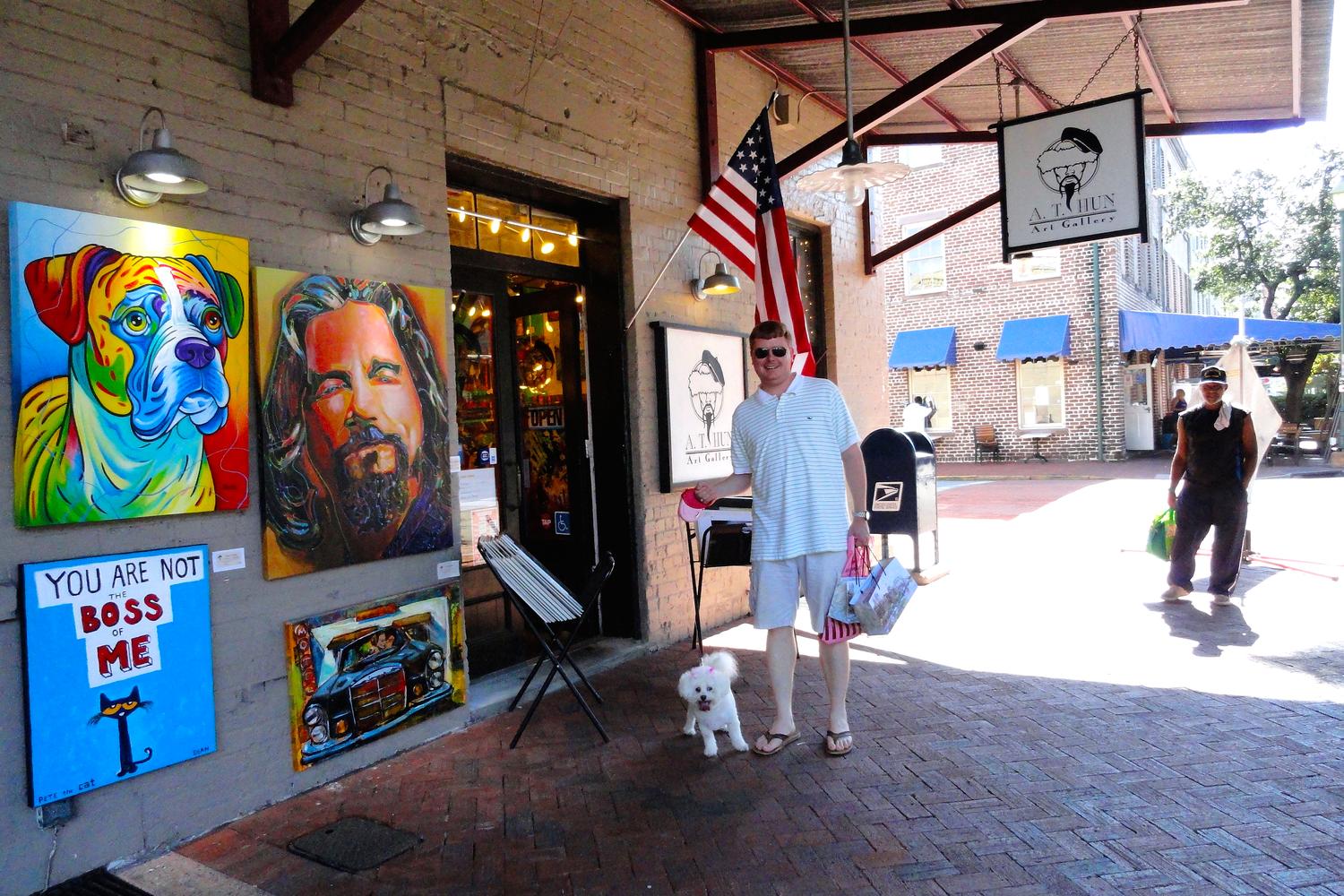 A.T. Hun Art Gallery 0