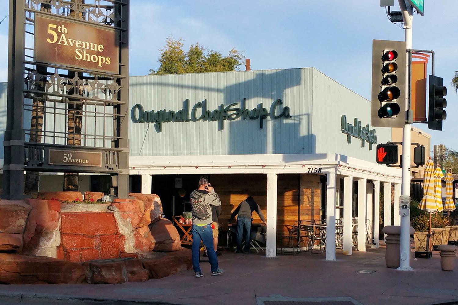 5th Avenue Shops & Boutiques 5