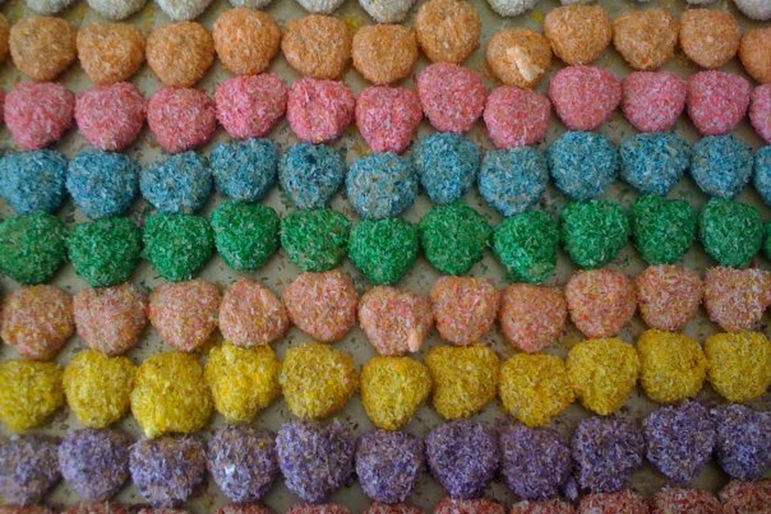 Original Paw Pleasers Dog Bakery 0