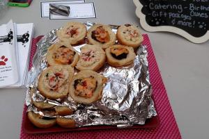 Wiggle Waggles Homemade Organic Pet Barkery Bistro