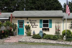 Riordan's Kennel and Grooming Salon